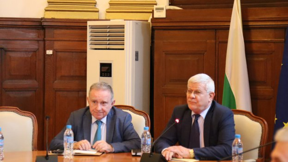 Министър Вътев: Обединението на земеделските производители ще доведе до ефективност и силно пазарно