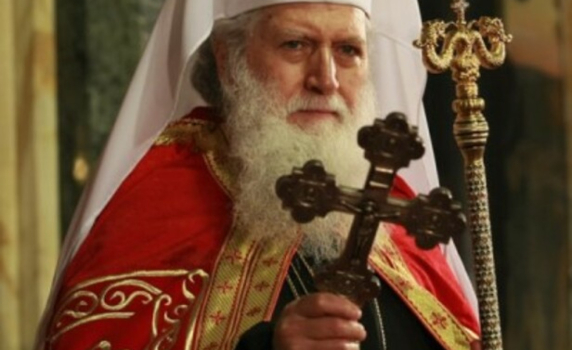 България се прощава с патриарх Неофит