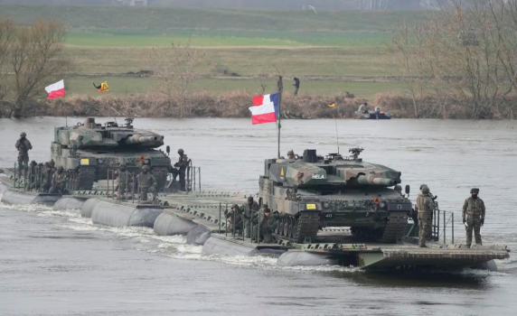 "Ел Паис": Военнослужещи на НАТО вече са в Украйна