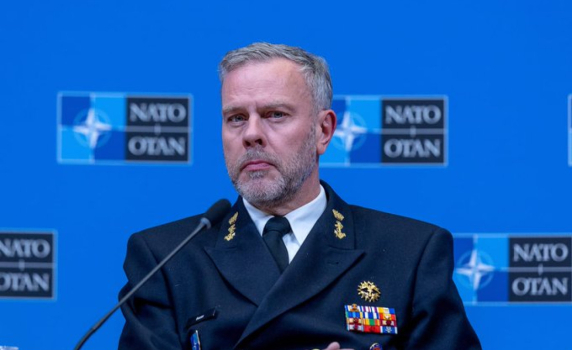 Адмирал Бауер: НАТО се подготвя за пряк сблъсък с Русия, разширихме присъствието си в Словакия, Унгария, Румъния и България