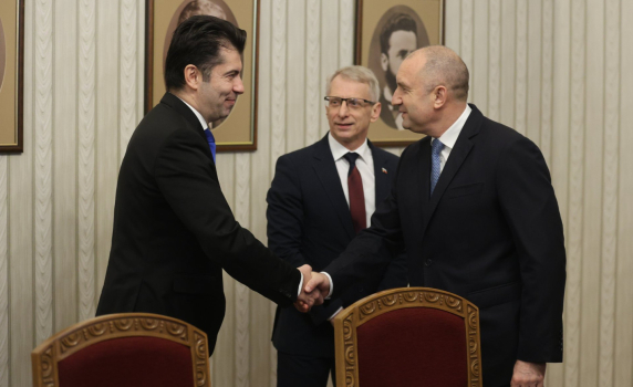 Президентът ще връчи втория мандат утре
