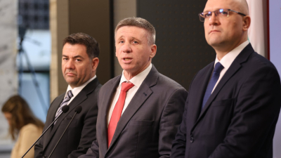 Тримата депутати които в началото на февруари бяха изключени от