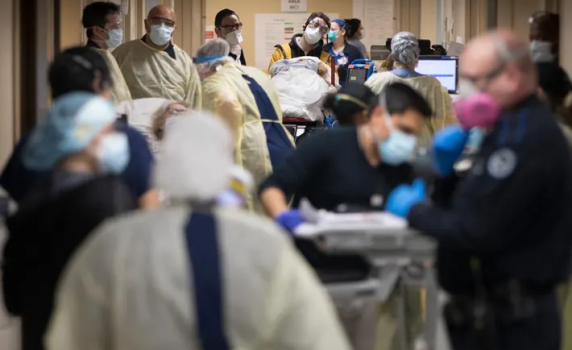 "Индипендънт": Дългото чакане пред спешните отделения във Великобритания убива 250 души на седмица