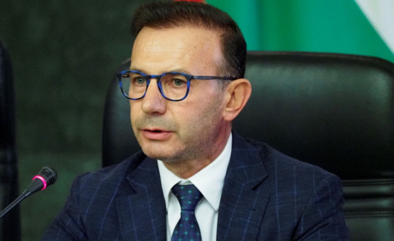 ПИК: ДАНС е обискирал дома на главния секретар на МВР Живко Коцев. За да не го арестуват, той се е съгласил да стане свидетел по делото за контрабанда