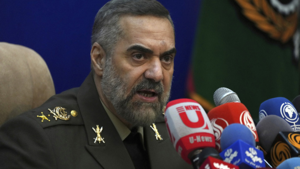 Иранският министър на отбраната предупреди Израел и съюзниците му да не отвръщат на удара