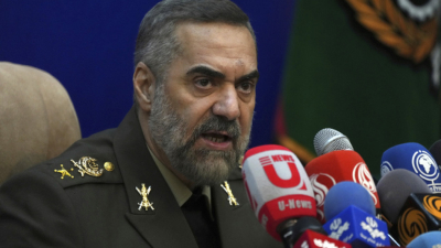 Иранският министър на отбраната Мохамад Реза Ащияни предупреди Израел и