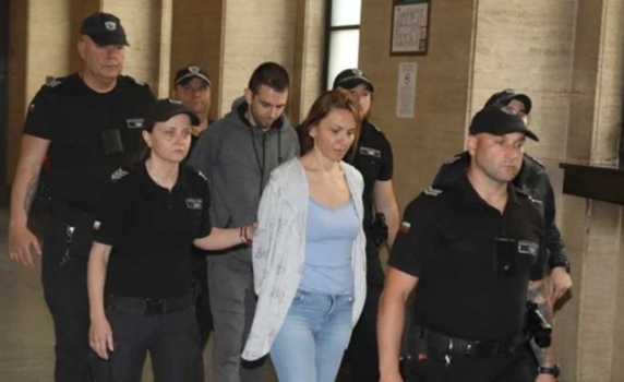 Петя Банкова и Стефан Димитров остават за постоянно в ареста. Висши началници в МВР виждали Димитров многократно в министерството