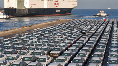 Пренасищането с непродадени електрически автомобили причинява задръствания на пристанищата