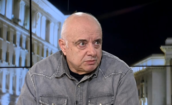 Васил Тончев: 300 хил. гласа ще се отлеят от големите партии. Хората очакват нещо ново и различно, а на хоризонта няма нищо ново