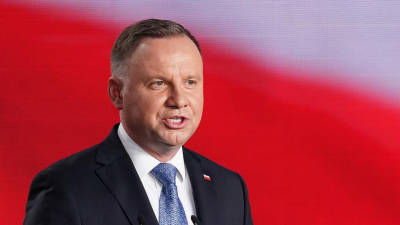 Полша не трябва да се присъединява към еврозоната поради вероятните