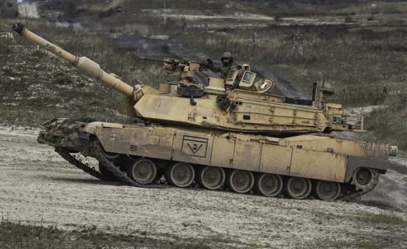 "Асошиейтед прес": Американските танкове Abrams в Украйна се оказаха безсилни срещу руските дронове
