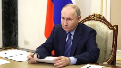 Руският президент Владимир Путин подписа указ за прехвърляне на руските