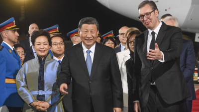 Сръбският президент Александър Вучич посрещна Президентът на Китай Си Цзинпин  Посещението