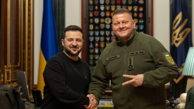 Следвайте Гласове в ТелеграмУкраинският президент Володимир Зеленски освободи от военна служба