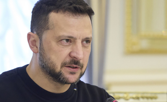 Зеленски подписа закон, който позволява на някои осъдени да служат в армията