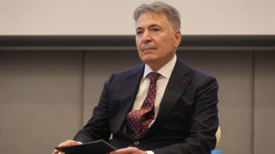 След предупреждението на Пеевски: Министър Николов поиска оставки в "Ел Би Булгарикум"
