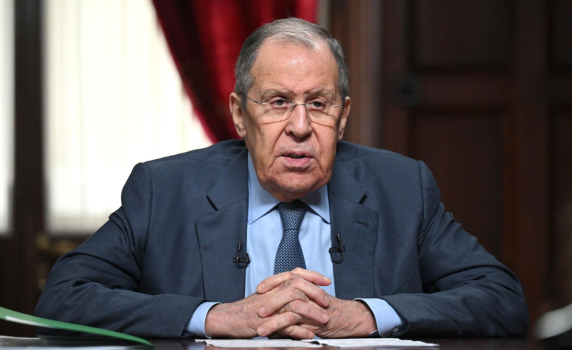 Лавров: НАТО ни дава сигнали за употреба на ядрено оръжие. Те са готови да използват всичко в Украйна. Ще им помогнем да се вразумят