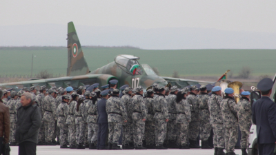 Откъде ще излитат украинските F-16, ако Русия унищожи пистите им: от България, Румъния, Полша?