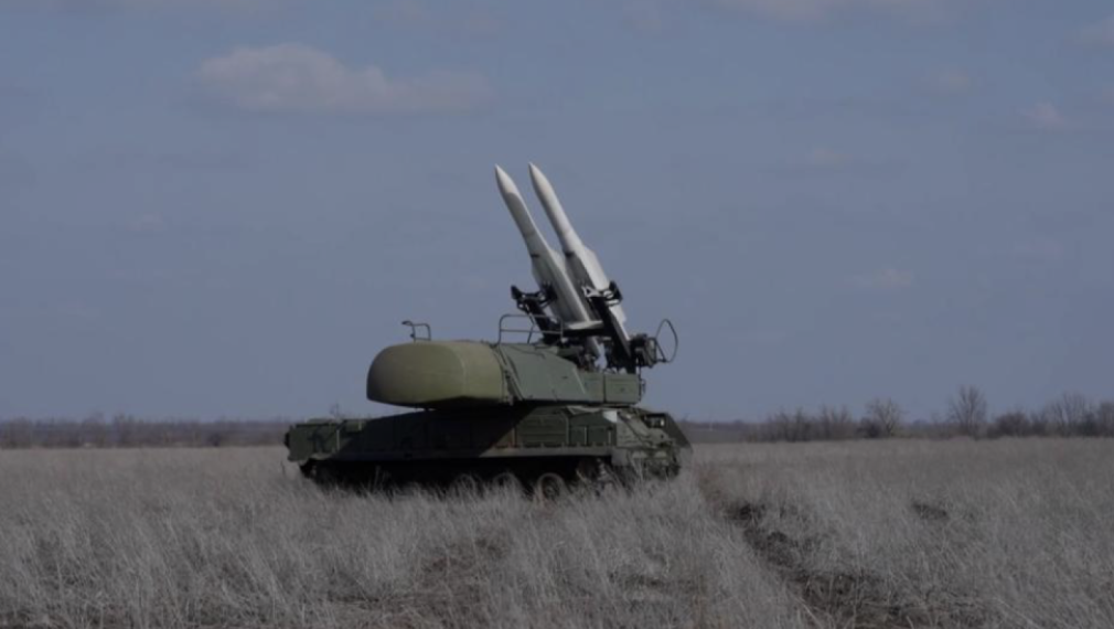 Руснаците унищожиха снаряди за ракетната система HIMARS край Угледар