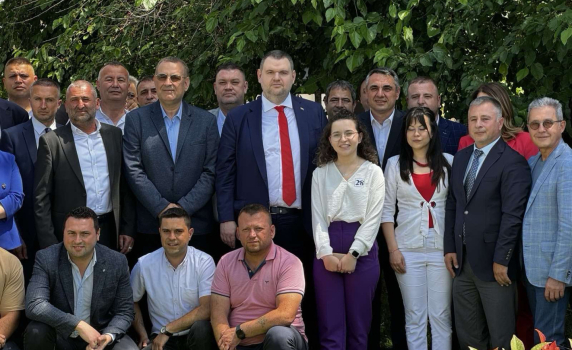 Делян Пеевски към актива на ДПС в Разград: Вие сте на ход!