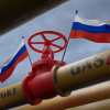 "Блумбърг": ЕС проучва възможността транзитът на газ от Русия през Украйна да продължи догодина