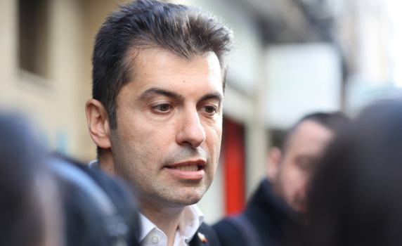 Кирил Петков: Независимо какво правителство предложи Борисов, ние ще бъдем ясна опозиция