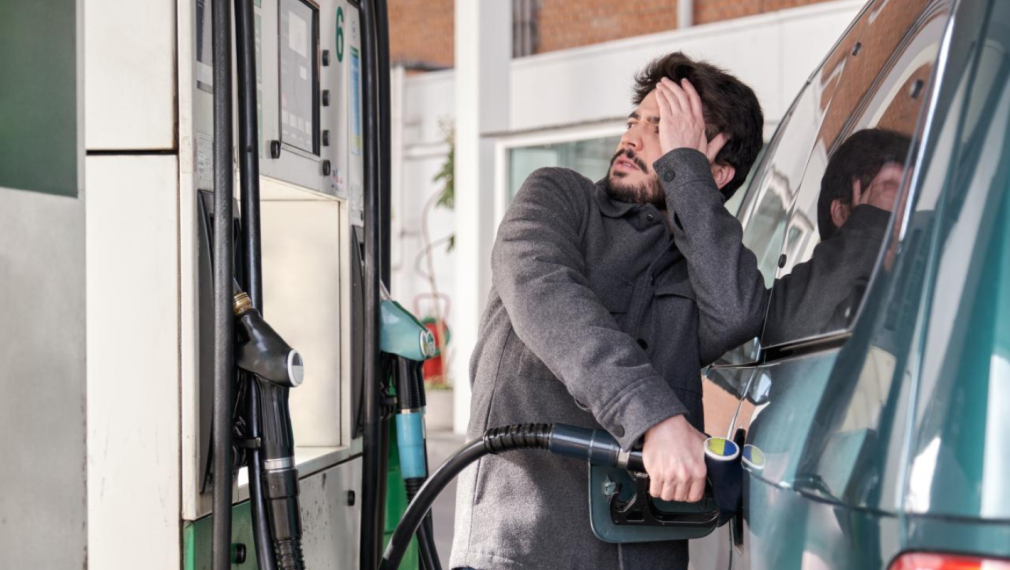 Екотакса вдига цените на горивата