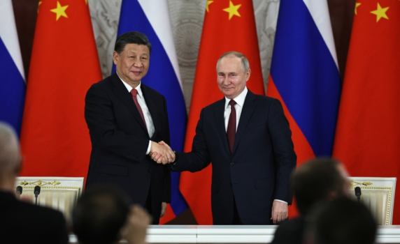 Визитата на Путин в Азия разруши плановете на Запада да изолира Русия
