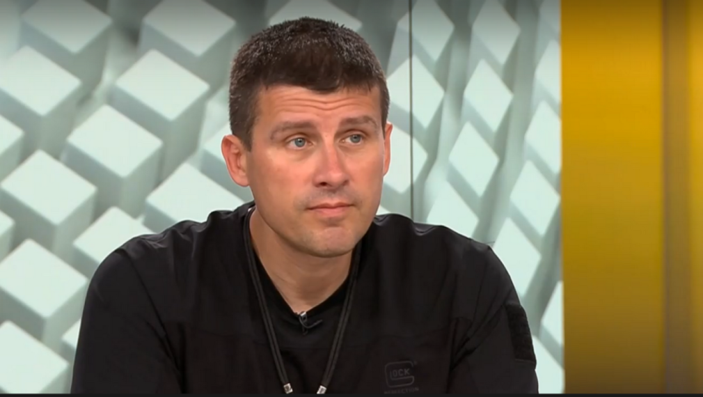 Ивелин Михайлов се извини на Николай Марков и депутатите от "Величие"