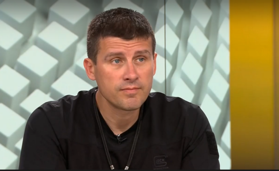 Ивелин Михайлов се извини на Николай Марков и депутатите от "Величие"