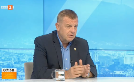 Каракачанов: Скопие се държи нагло и арогантно. Мицковски не е особено интелигентен политик