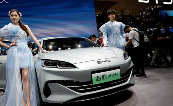 До 2030 година китайските автомобили ще заемат 33% от световния пазар