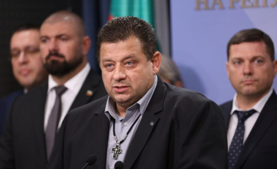 Николай Марков: Късам с "Величие". Това е псевдоикономическа групировка на Ивелин Михайлов от зависими и сламени хора