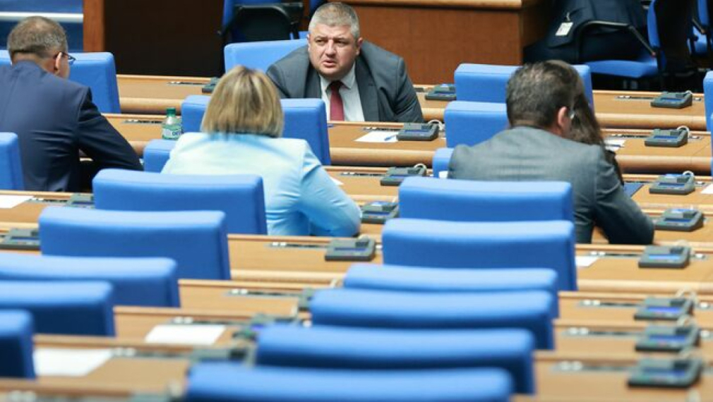 Още един депутат напусна ПГ на ДПС
