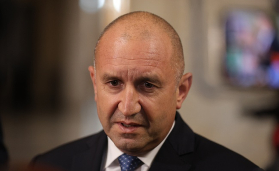 Радев: Имам седем дни да връча мандата, надявам се партиите да използват този последен шанс