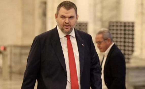 Пеевски се обърна срещу Сарафов, не изключва бърз избор на нов главен прокурор