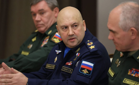 Руски медии и военни блогъри: Суджа на практика е изгубена, върнете генерал "Армагедон"