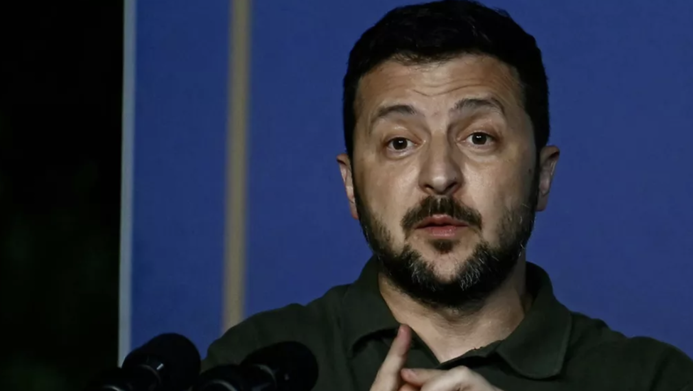 Зеленски: Руските окупатори са запалили огън на територията на Запорожката АЕЦ