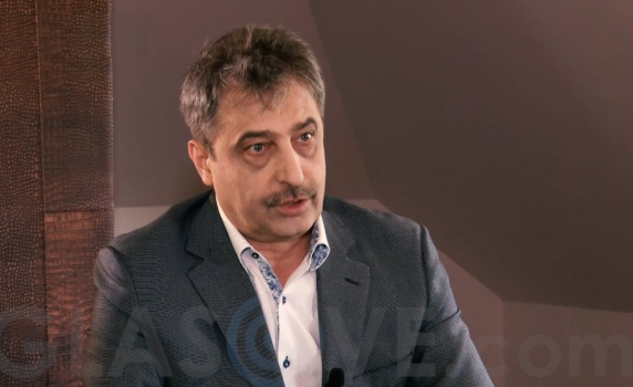 Комисията за Нотариуса в НС изслушва бившия шеф на КТБ Цветан Василев (на живо)
