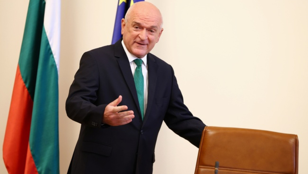Главчев: Номинираме Екатерина Захариева и Юлиян Попов за еврокомисар