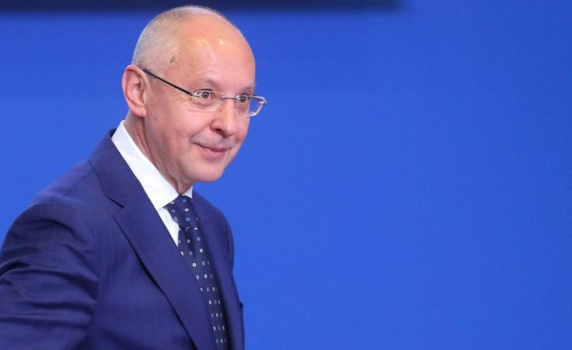 Станишев: Подавал съм оставка като лидер на БСП. И през ум не ми е минавало да редя листи или да спъвам партията за избори!
