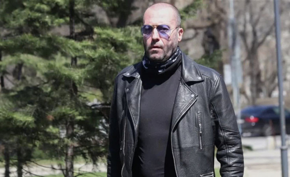 Не отнели автомобила на Нойзи, защото това щяло да го превърне в "изкупителна жертва"