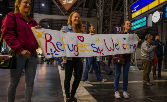 "Ройтерс": Германия ще въведе временен контрол на всички сухопътни граници, за да се защити от миграцията и екстремизма