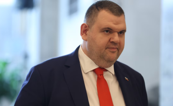 Пеевски внесе жалба във ВАС против отказа на ЦИК да регистрира "ДПС - Ново начало"