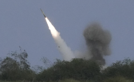 Берлин: Не доставяме на Киев оръжия за удари дълбоко в Русия. Рим: Не сме разрешили да се използват наши оръжия извън Украйна