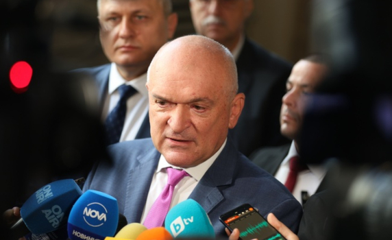 Главчев: Тонът, който използва РСМ, няма да ѝ помогне да стане член на ЕС