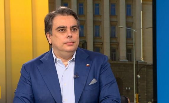 Асен Василев: ПП-ДБ няма да подкрепи правителство с първия мандат