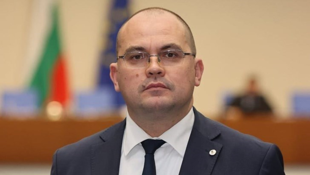 Златан Златанов от "Възраждане": През Русе преминават танкове и боеприпаси за Украйна