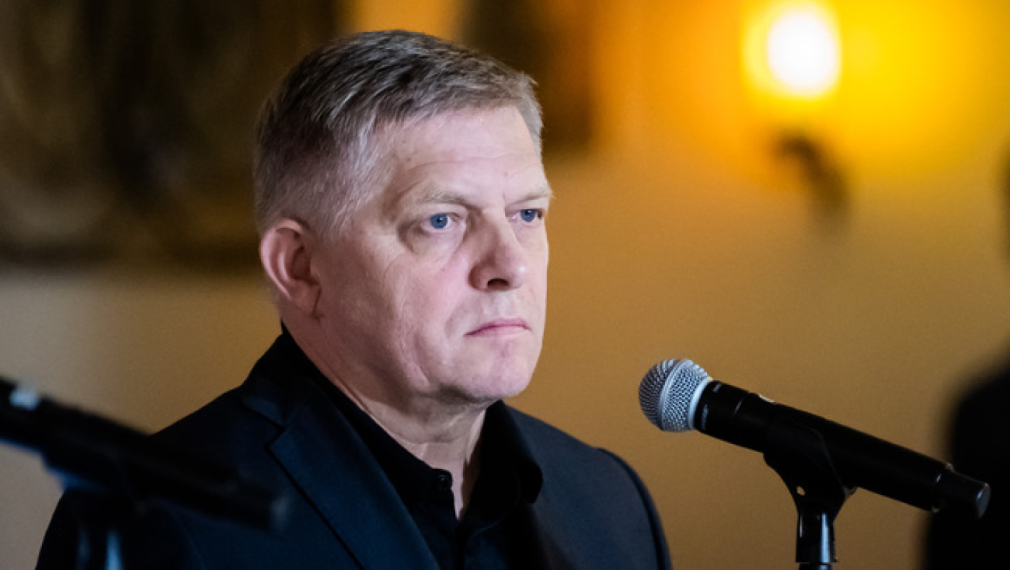 Роберт Фицо: Западът подкрепя продължаването на войната, за да постави Русия на колене