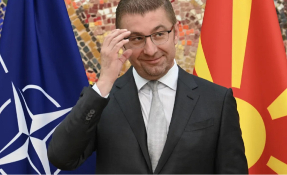Мицкоски: Незначителното българско малцинство трябва да бъде включено в преамбюла на конституцията